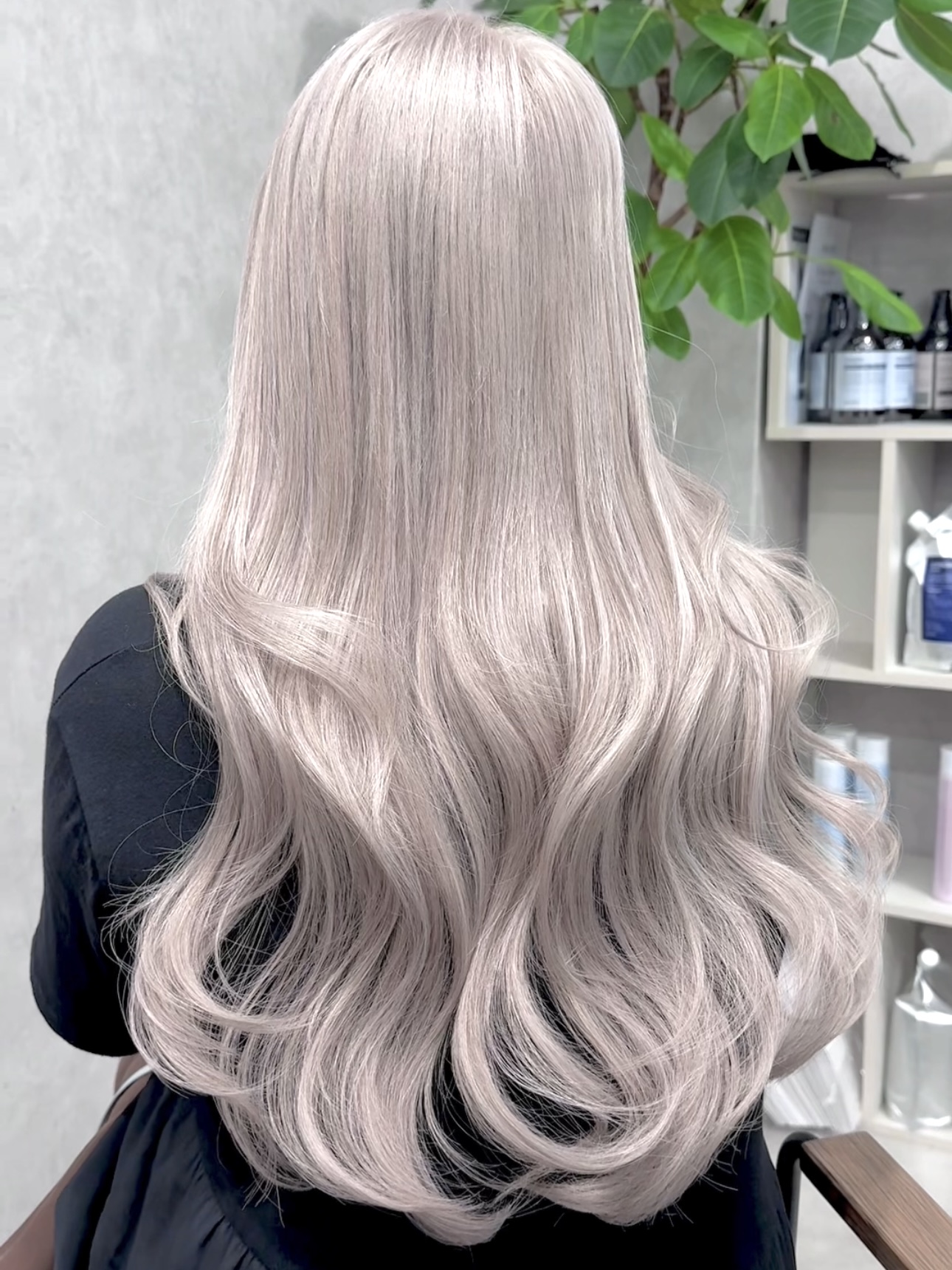 WHITE BLONDE WHITE BLONDE